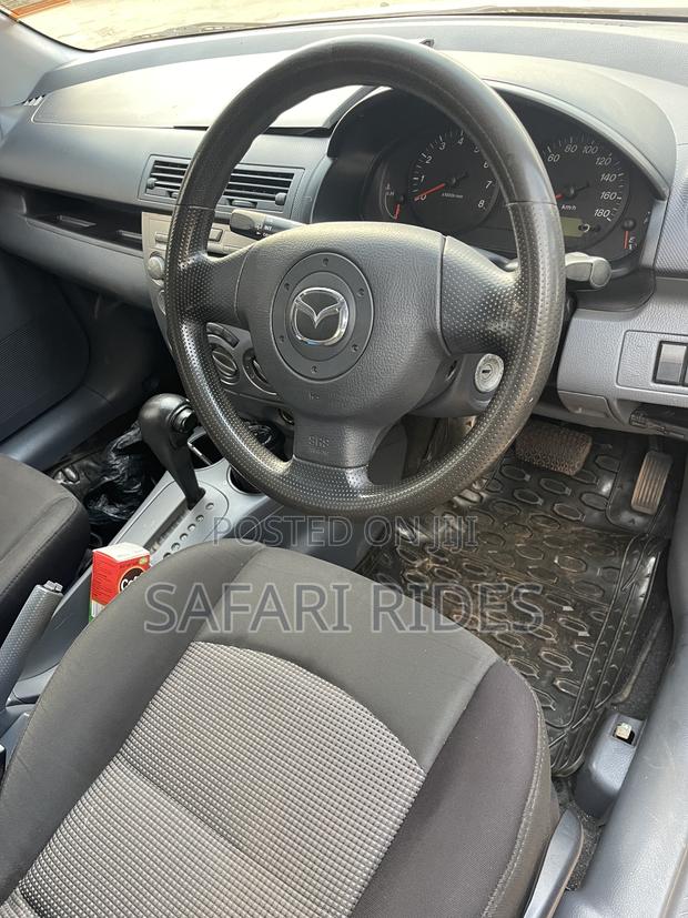 Mazda Demio 2006 Silver