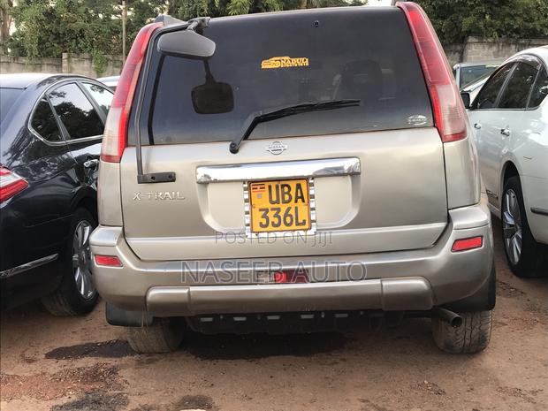 Nissan X-Trail 2004 Silver
