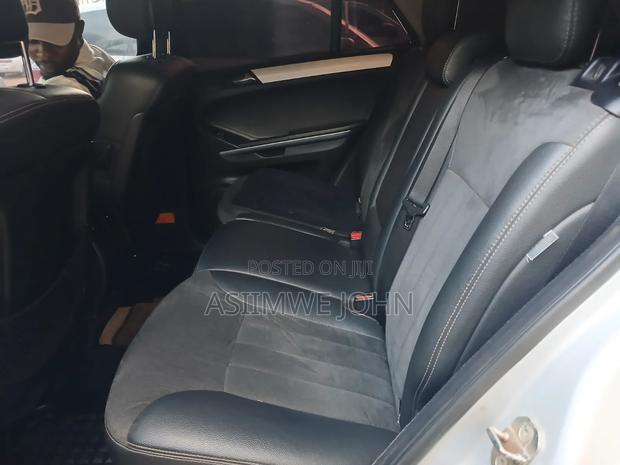 Mercedes-Benz M Class 2009 Silver