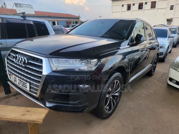 Audi Q7 2018 Black