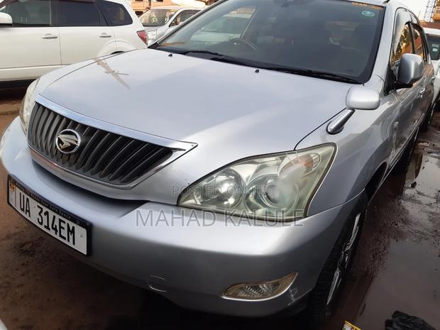 Toyota Harrier 2010 Silver