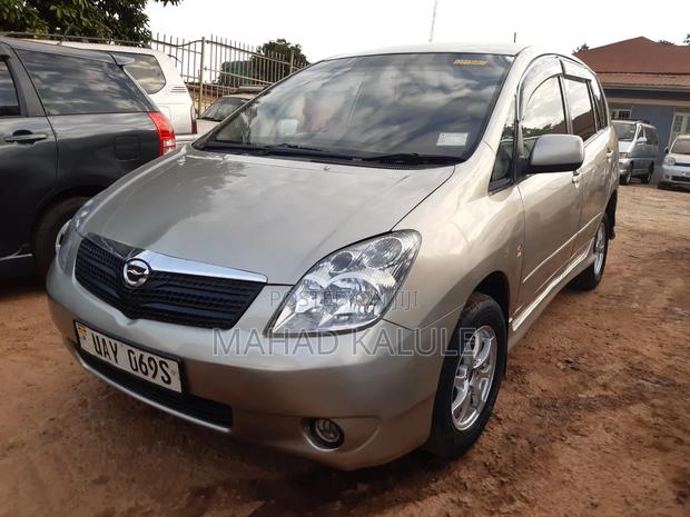 Toyota Corolla Spacio 2004 Silver