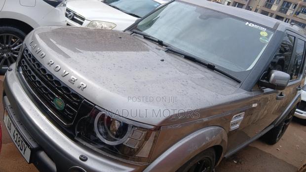 Land Rover Discovery 2018 Gray