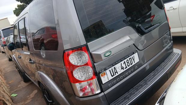 Land Rover Discovery 2018 Gray
