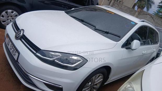 Volkswagen Golf GTI 2017 White