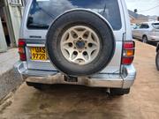 Mitsubishi Pajero 2000 Silver for sale