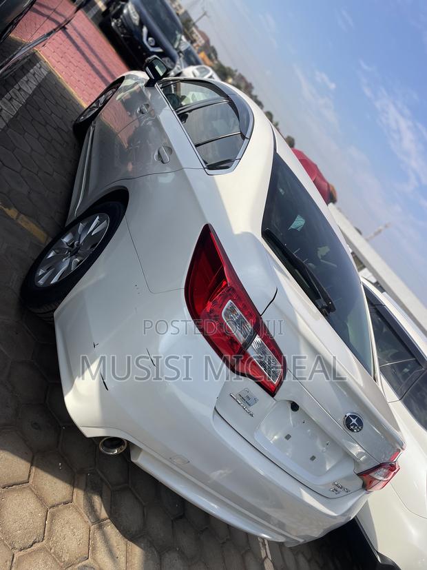 Subaru Legacy 2.5i Sport AWD 2018 White