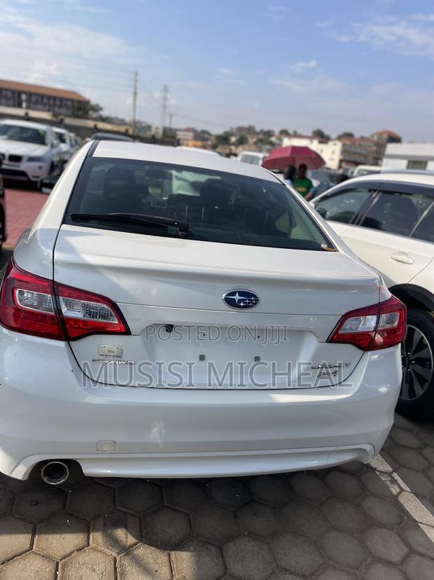 Subaru Legacy 2.5i Sport AWD 2018 White