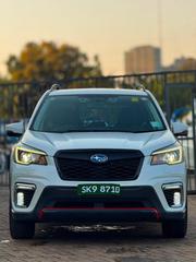 Subaru Forester 2018 White for sale