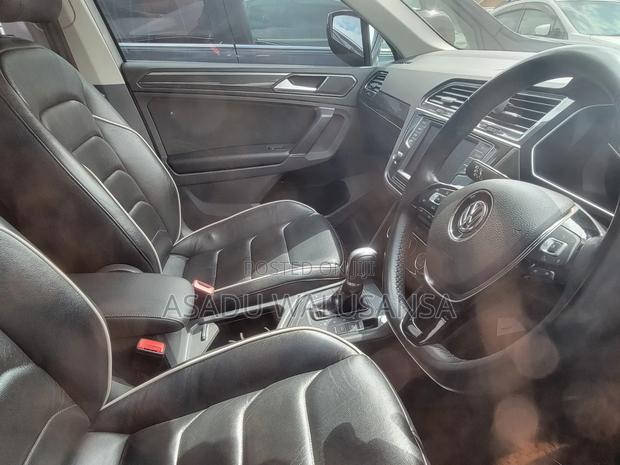 Volkswagen Tiguan 2016 Silver