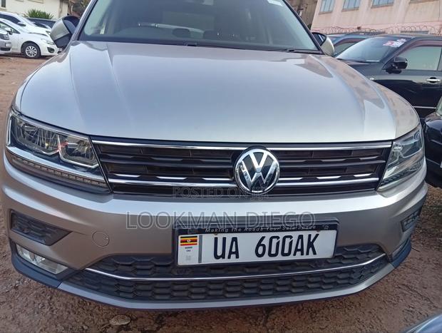 Volkswagen Tiguan 2016 Gray