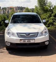 Subaru Outback 2012 White for sale