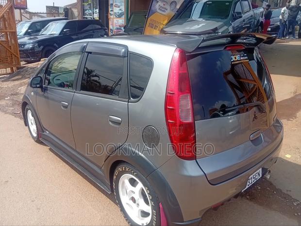 Mitsubishi Colt 2011 Silver