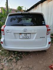Toyota RAV4 2009 White for sale