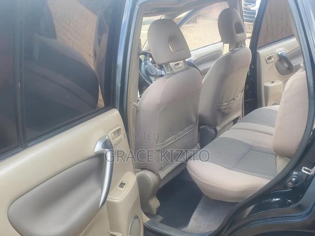 Toyota RAV4 Automatic 2003 Black