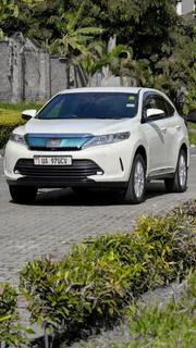 Toyota Harrier 2017 White for sale