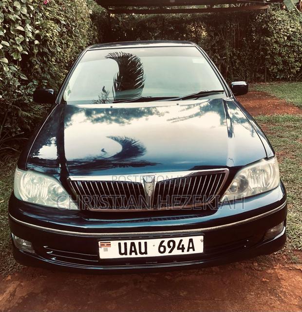 Toyota Vista 2001 Blue