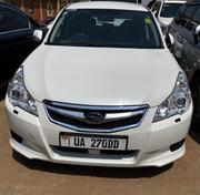Subaru Outback 2013 White for sale
