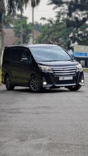 Toyota Noah 2015 Black for sale