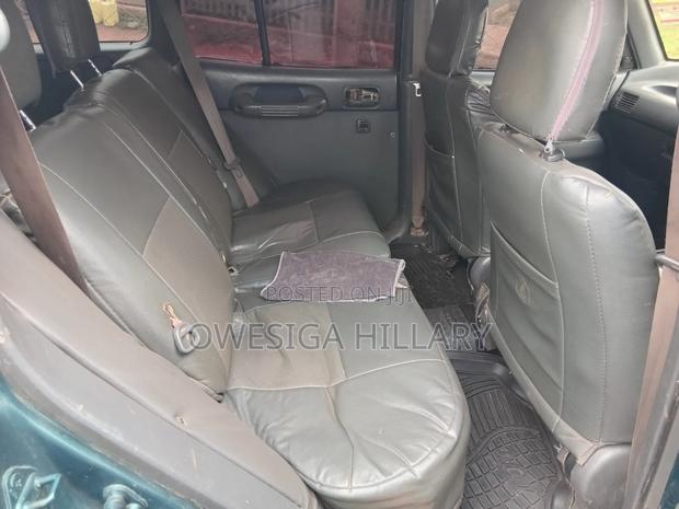 Toyota RAV4 Automatic 2000 Blue