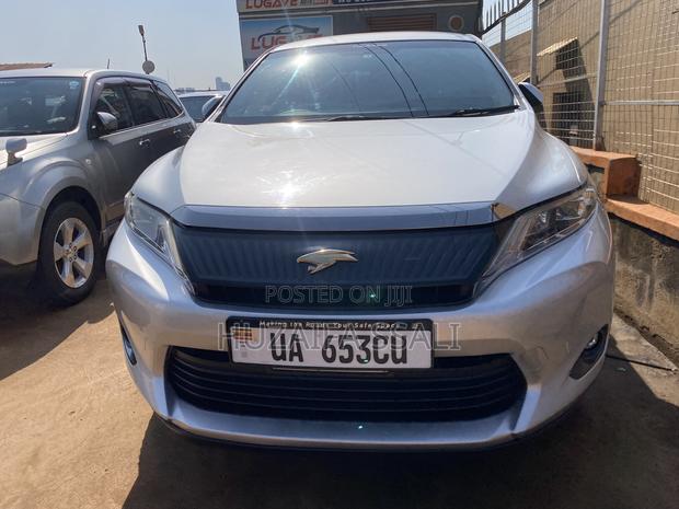 Toyota Harrier 2020 Silver