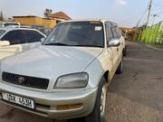 Toyota RAV4 1999 Pearl for sale