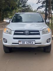 Toyota RAV4 2009 White for sale