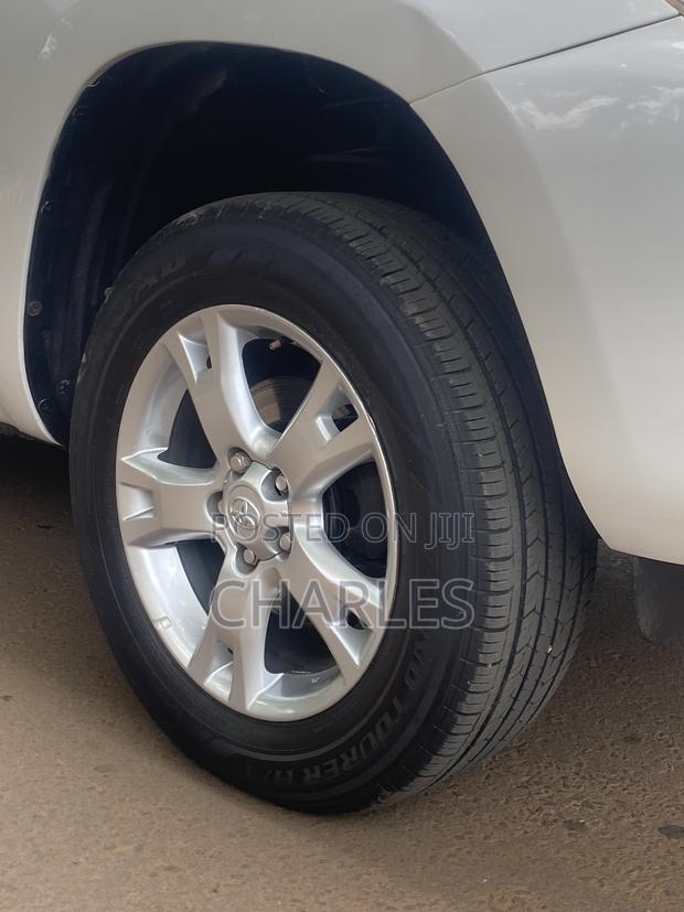 Toyota RAV4 2009 White