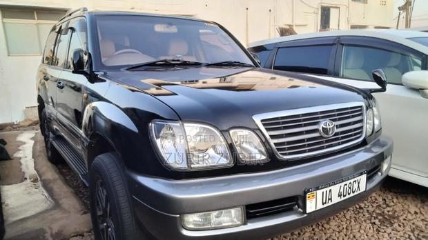 Toyota Land Cruiser Prado 2001 Black