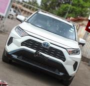 Toyota RAV4 2021 White for sale