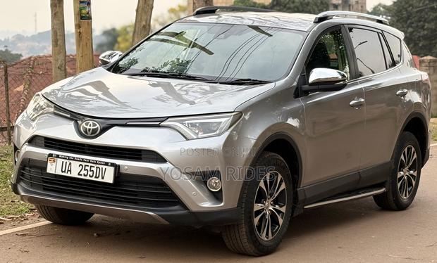 Toyota RAV4 2017 Silver