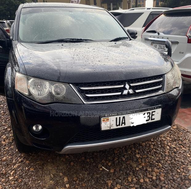 Mitsubishi Outlander ES 2011 Black