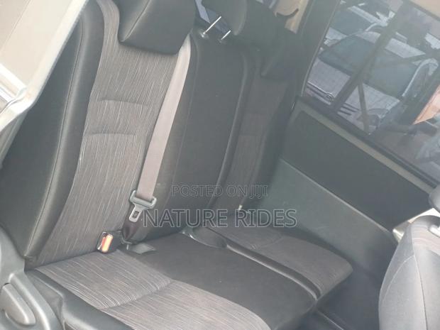 Toyota Noah 2010 Black