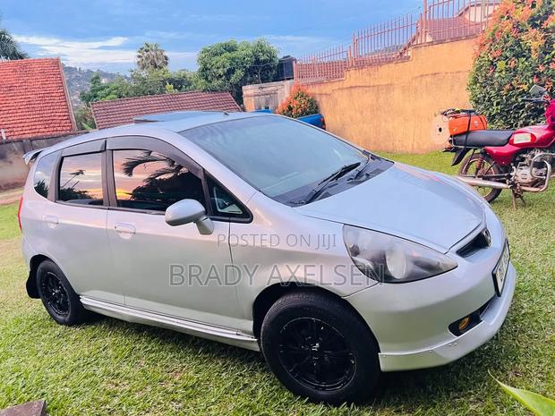 Honda Fit 2007 Silver