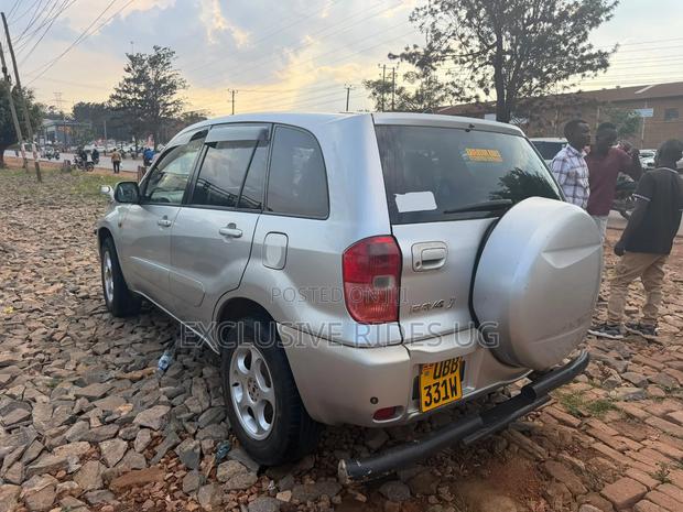 Toyota RAV4 2005 Silver