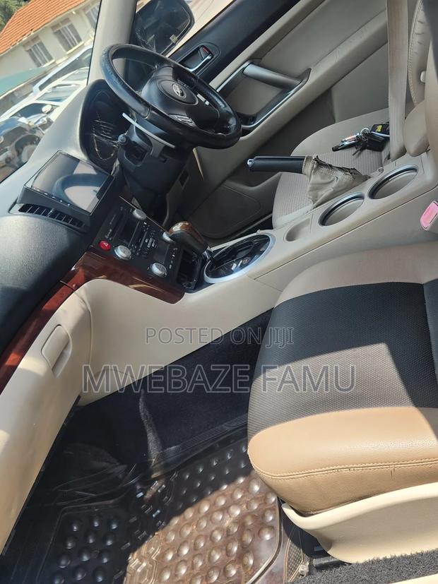 Subaru Legacy 2010 White