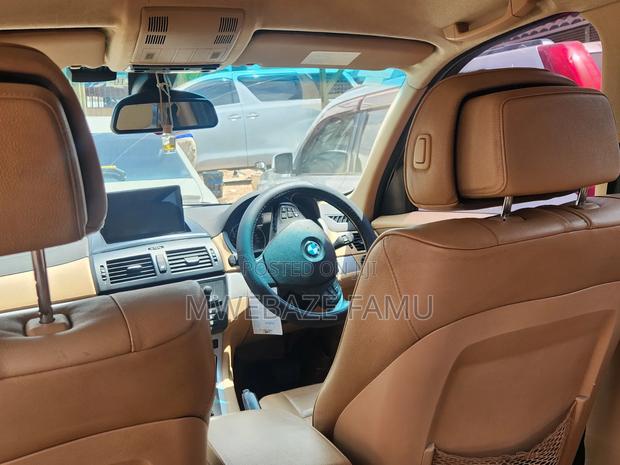 BMW X3 xDrive30i 2010 White
