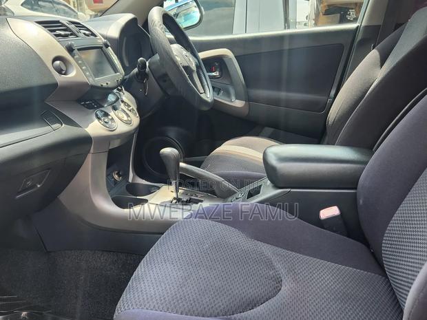 Toyota RAV4 2008 Blue
