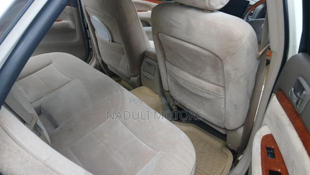 Toyota Mark II 2004 White