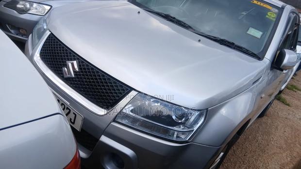 Suzuki Escudo 2006 Silver