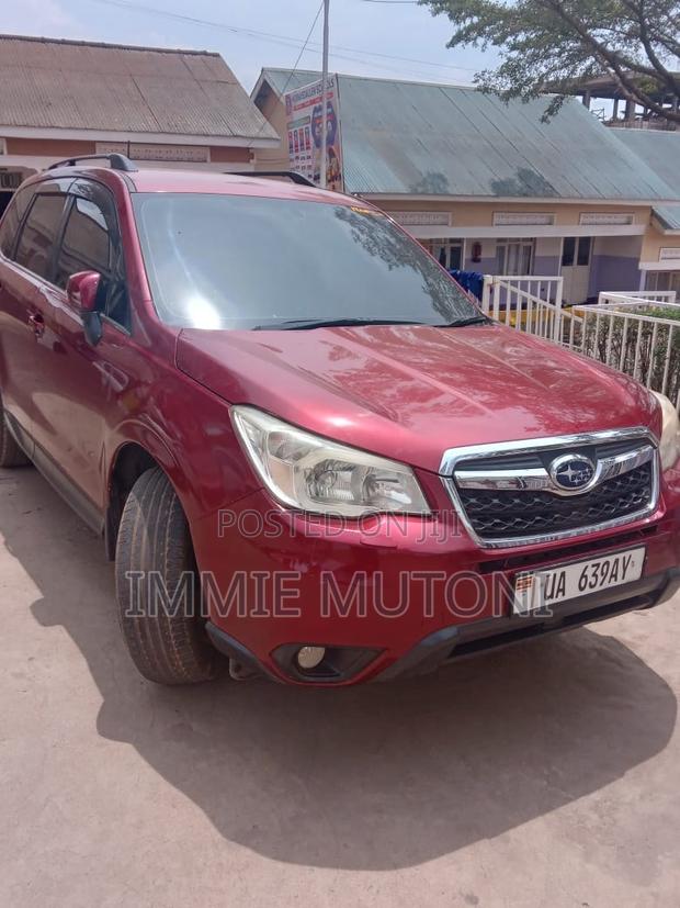 Subaru Forester 2.0XT Premium 4dr SUV AWD (2.0L 4cyl Turbo CVT) 2014