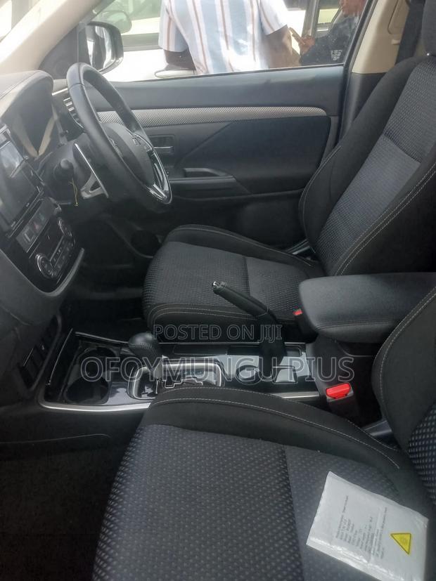 Mitsubishi Outlander 2017 Black