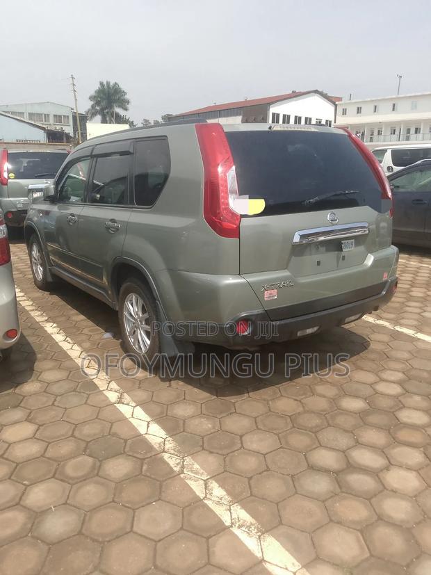 Nissan X-Trail 2013 Green
