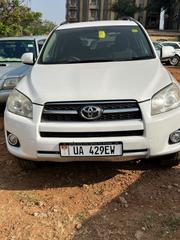 Toyota RAV4 2010 White for sale