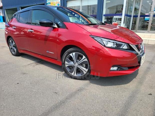 Nissan Leaf S 2017 Burgundy