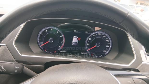 Volkswagen Tiguan 2017 Silver