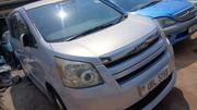Toyota Noah 2011 Blue for sale