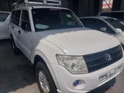 Mitsubishi Pajero V80 3.2 DI-D 2013 White for sale