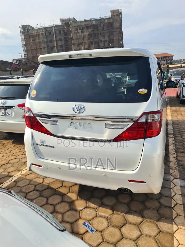 Toyota Alphard 2013 White