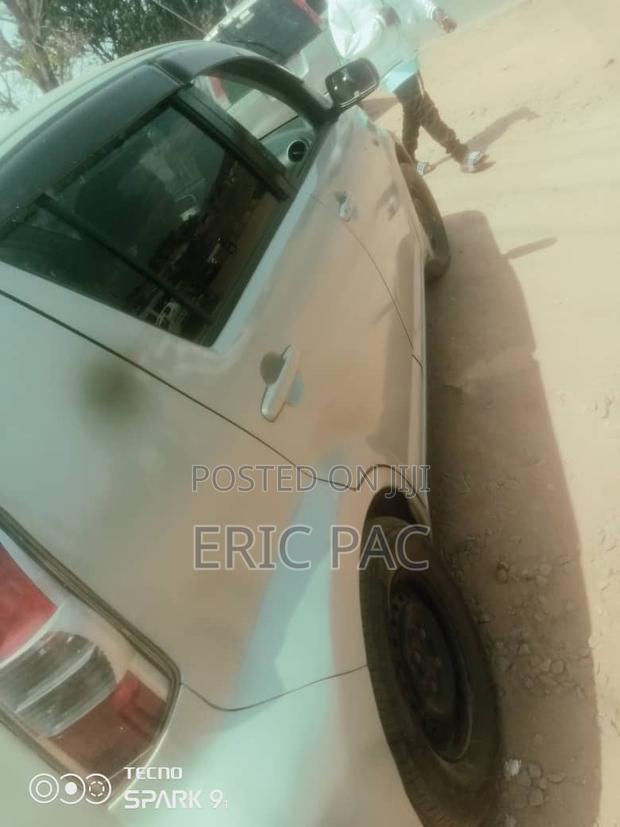Toyota Passo 2009 Gray